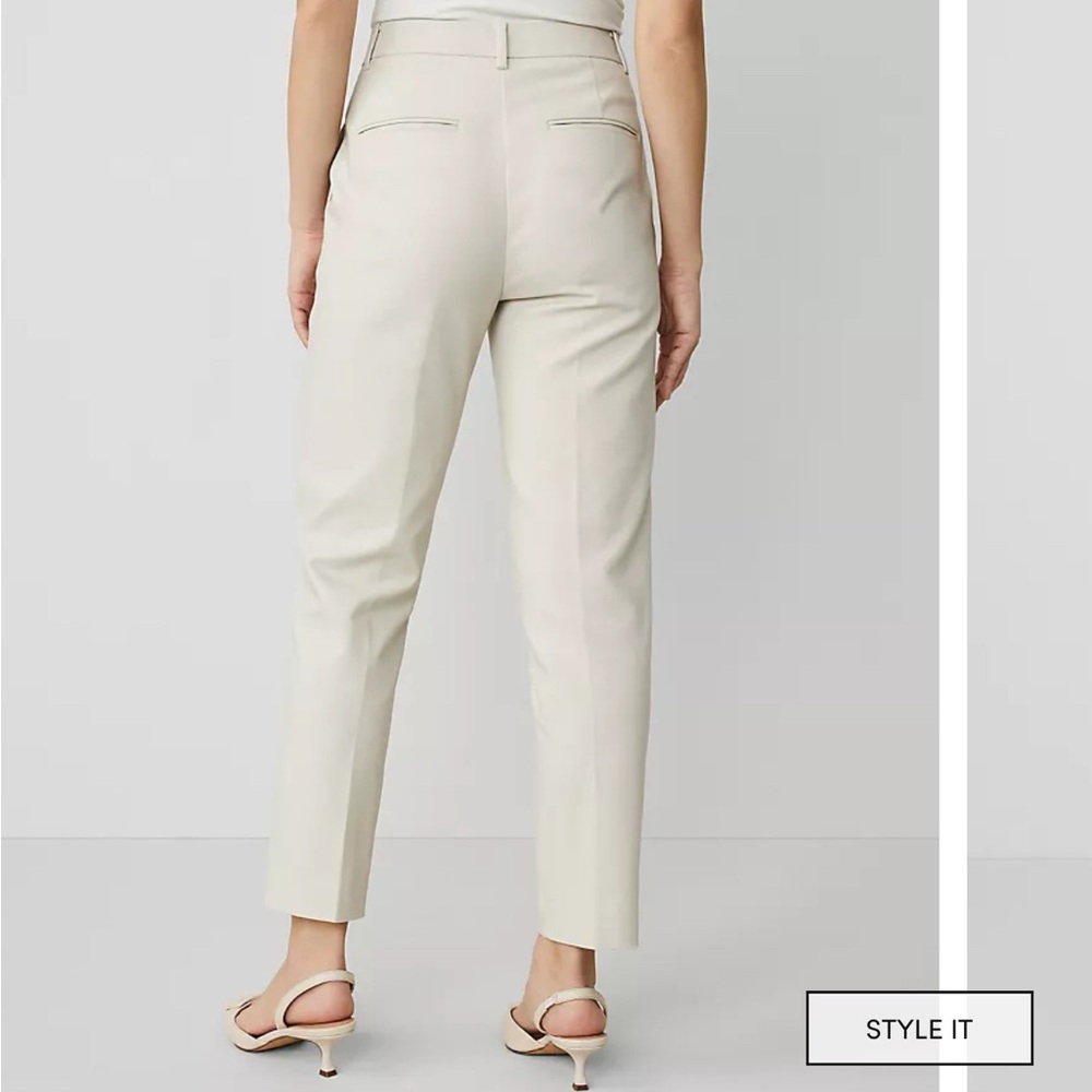Ann Taylor The Ankle Midrise Cropped Pant size 2 - Picture 2 of 12